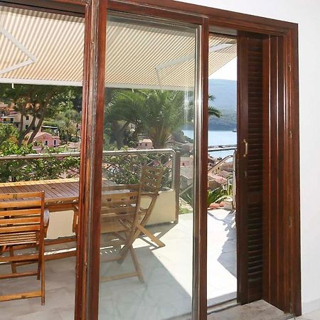 Appartamenti Residence Il Porto 13 E 16 Porto Azzurro Kültér fotó