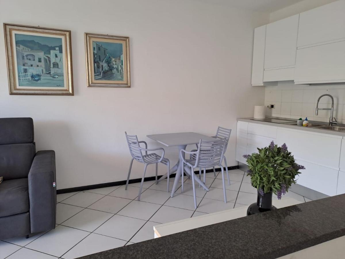 Appartamenti Residence Il Porto 13 E 16 Porto Azzurro Kültér fotó